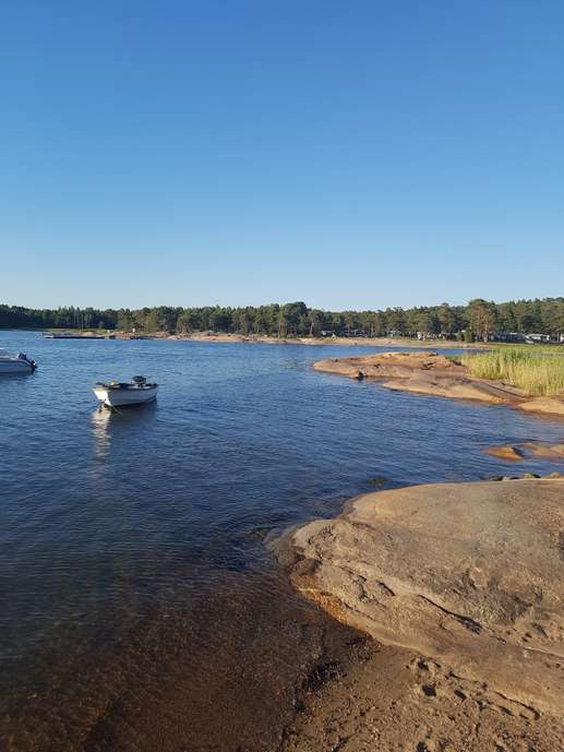 Added a photo to a location