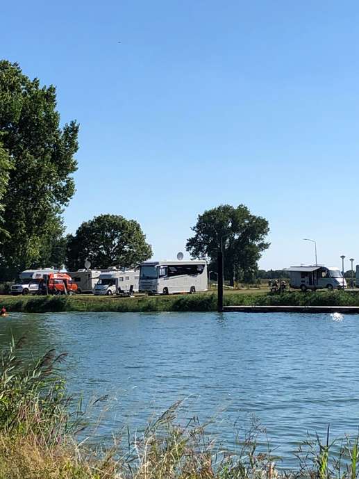 Een foto toegevoegd aan een locatie