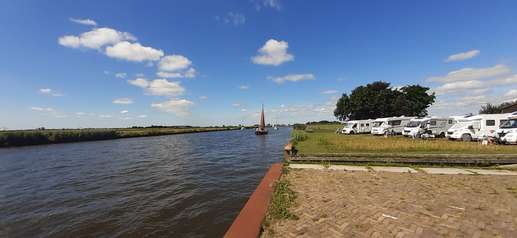 Een foto toegevoegd aan een locatie