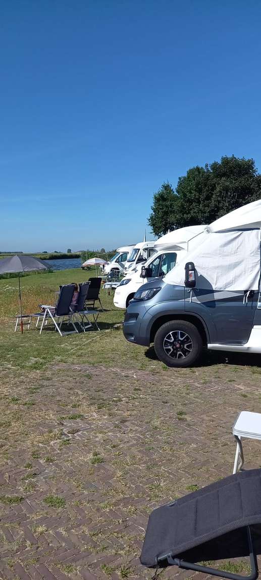 Een foto toegevoegd aan een locatie