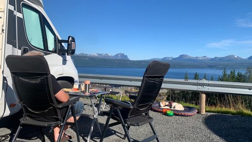 Added a photo to a location