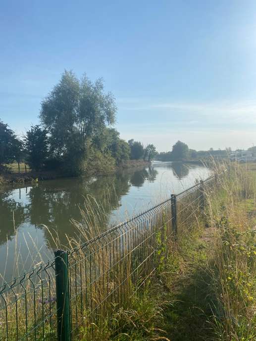 Added a photo to a location