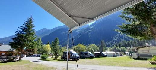 Added a photo to a location
