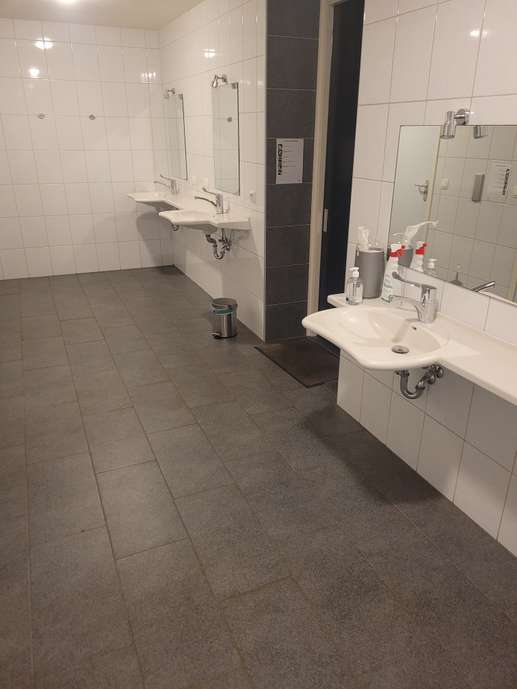 Einem Ort wurde ein Foto hinzugefügt