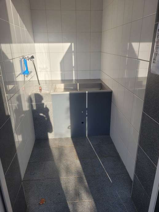 Einem Ort wurde ein Foto hinzugefügt