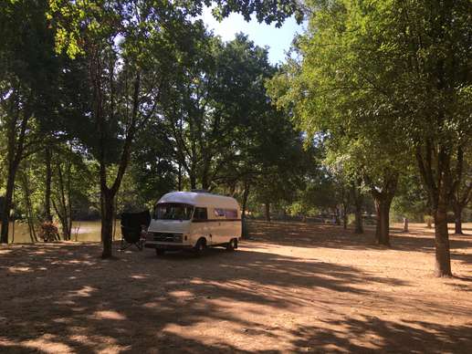 Een foto toegevoegd aan een locatie
