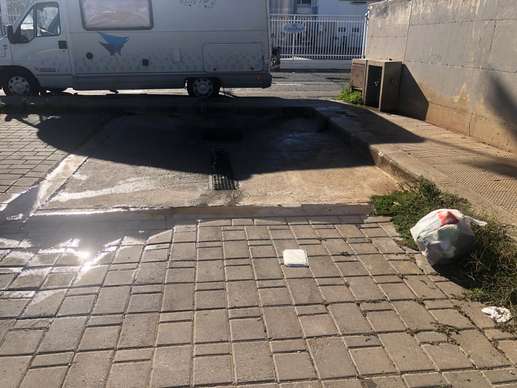 Einem Ort wurde ein Foto hinzugefügt