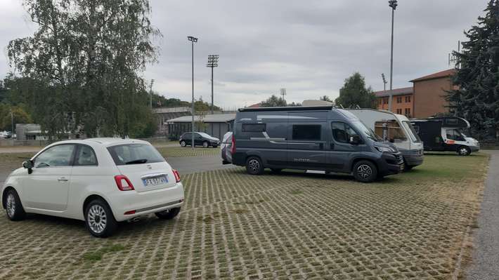Posteggio Allo Stadio