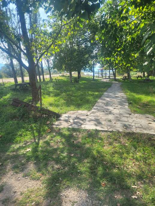 Added a photo to a location