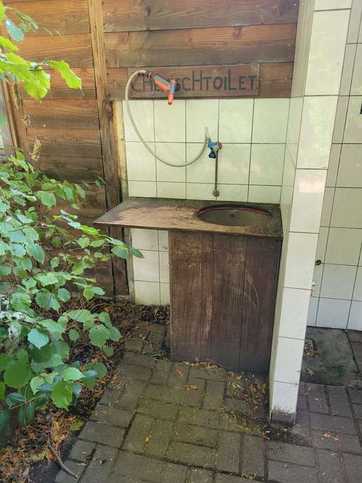 Einem Ort wurde ein Foto hinzugefügt