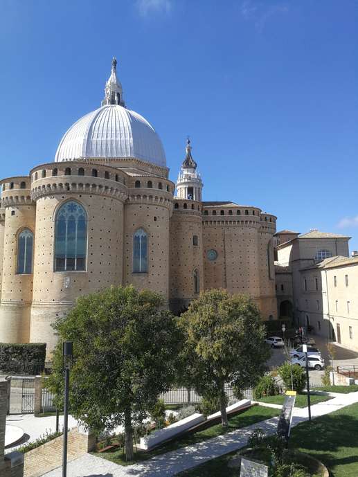 Aggiunta una foto a una posizione