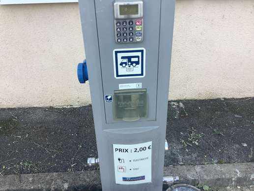 Einem Ort wurde ein Foto hinzugefügt