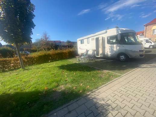 Einem Ort wurde ein Foto hinzugefügt