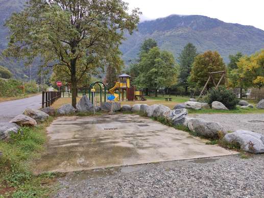 Added a photo to a location