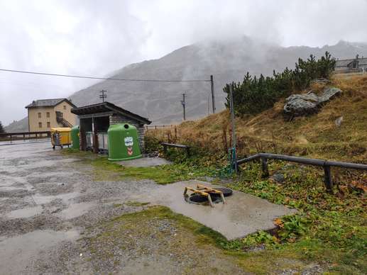 Added a photo to a location
