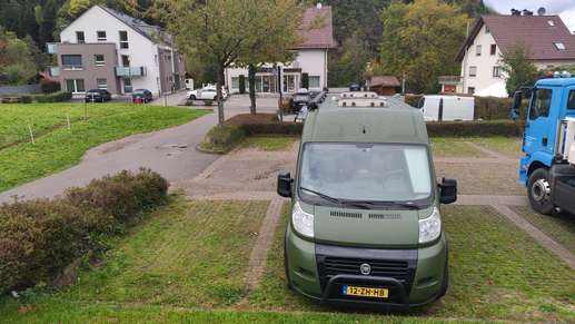 Einem Ort wurde ein Foto hinzugefügt