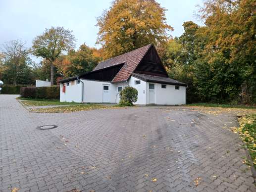 Added a photo to a location
