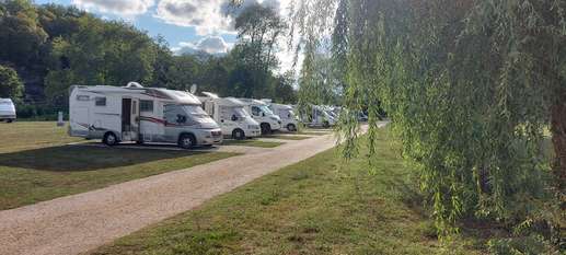 Een foto toegevoegd aan een locatie