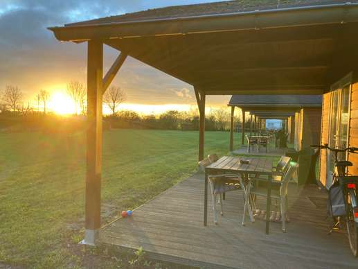 Einem Ort wurde ein Foto hinzugefügt