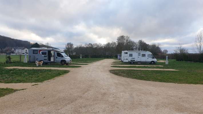 Aire camping-car park de Chailles
