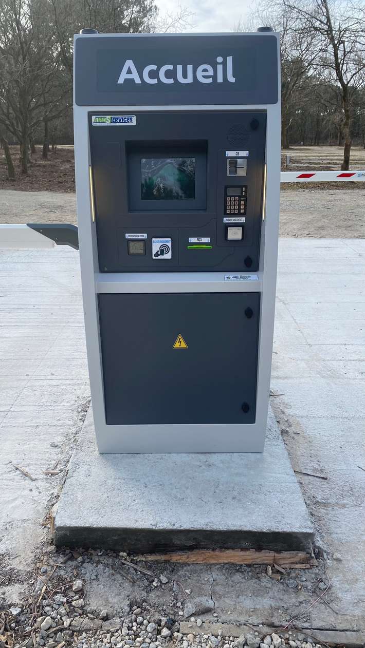 Parking La Pinede