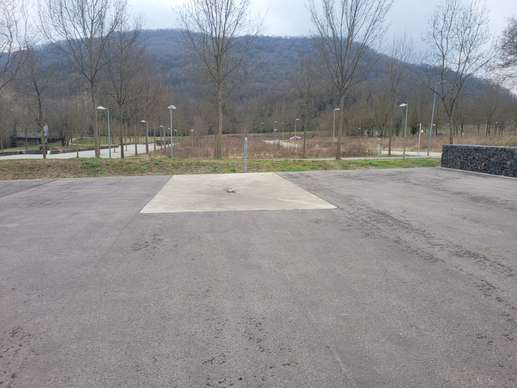 Einem Ort wurde ein Foto hinzugefügt
