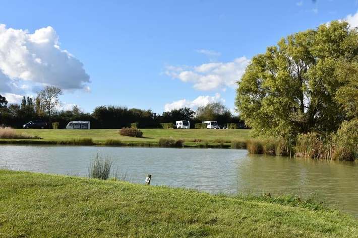 Parking Knightingales Campingsite