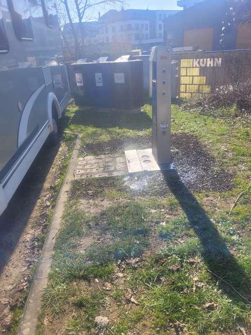Einem Ort wurde ein Foto hinzugefügt