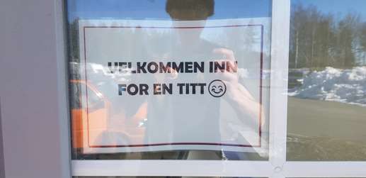 Einem Ort wurde ein Foto hinzugefügt