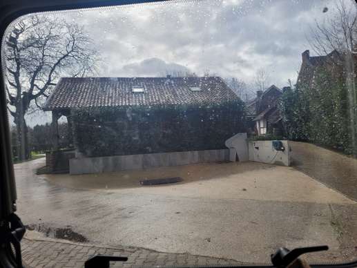 Einem Ort wurde ein Foto hinzugefügt