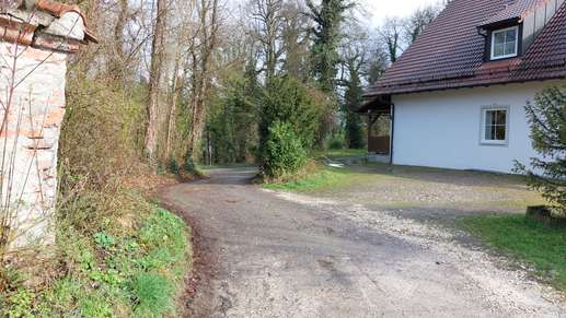 Einem Ort wurde ein Foto hinzugefügt