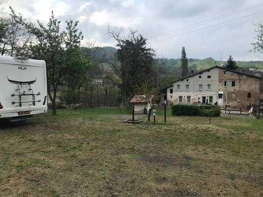 Einem Ort wurde ein Foto hinzugefügt