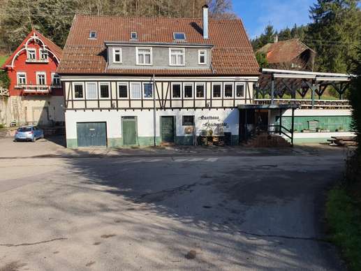 Added a photo to a location