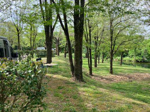Added a photo to a location