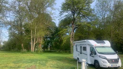 Added a photo to a location