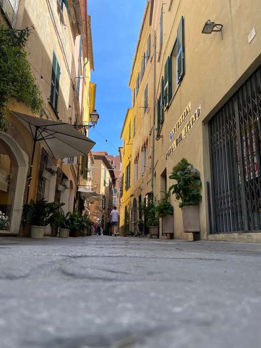 Added a photo to a location