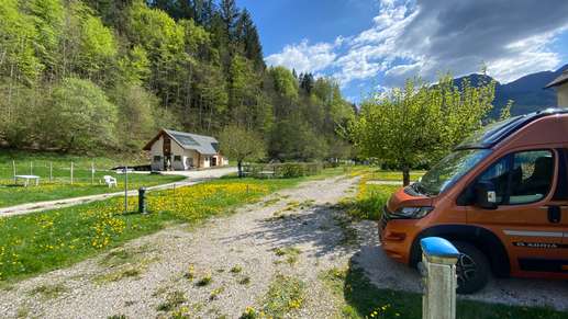Added a photo to a location