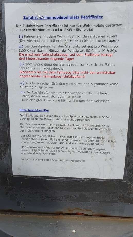 Einem Ort wurde ein Foto hinzugefügt