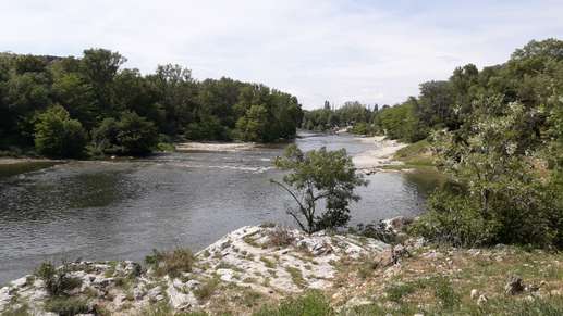Added a photo to a location