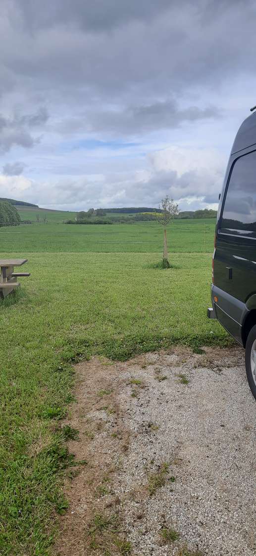 Einem Ort wurde ein Foto hinzugefügt