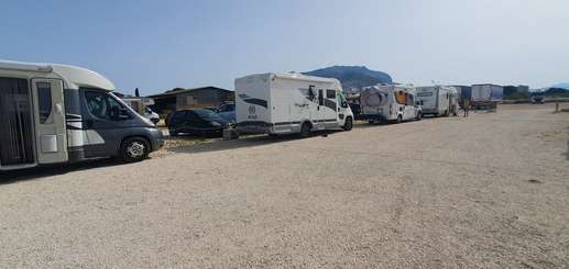 Aggiunta una foto a una posizione