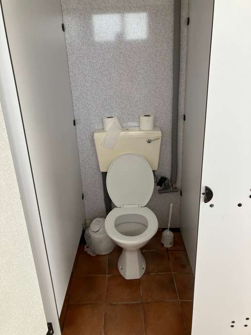 Einem Ort wurde ein Foto hinzugefügt
