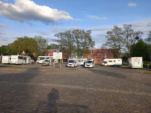 Einem Ort wurde ein Foto hinzugefügt