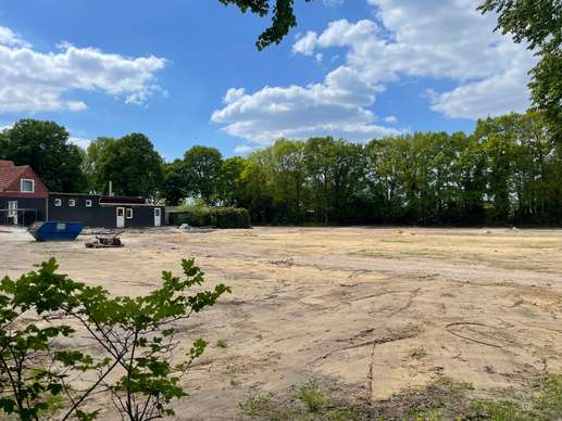 Added a photo to a location