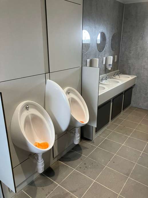Einem Ort wurde ein Foto hinzugefügt