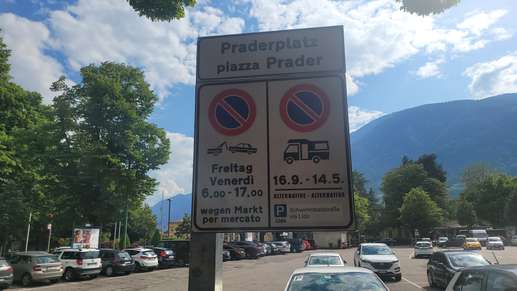 Einem Ort wurde ein Foto hinzugefügt