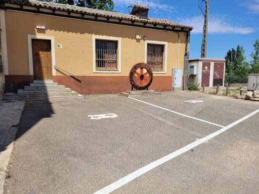 Added a photo to a location