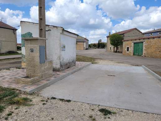 Added a photo to a location