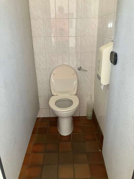 Einem Ort wurde ein Foto hinzugefügt