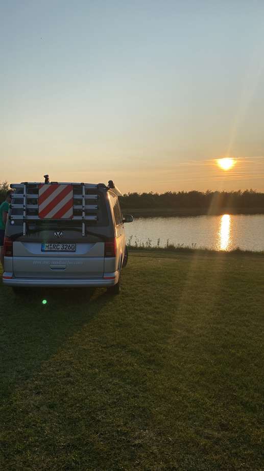 Einem Ort wurde ein Foto hinzugefügt